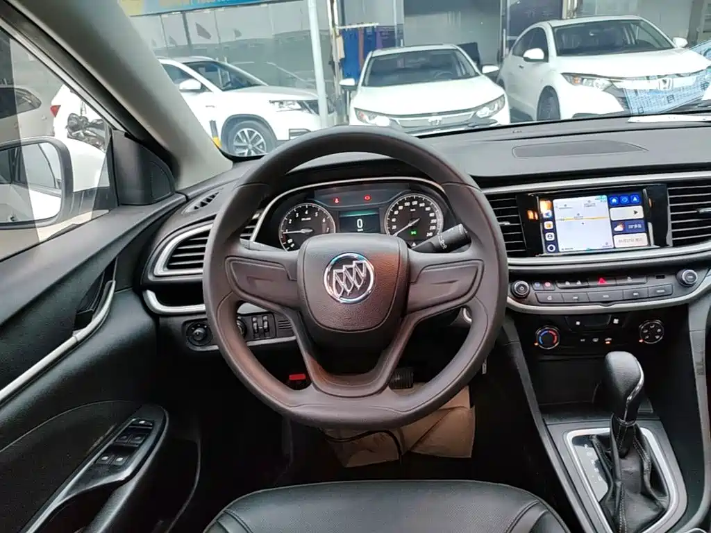 Buick Excelle — миниатюра 11