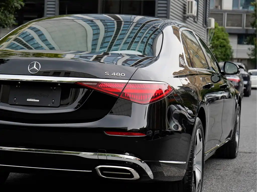 Mercedes-Benz S-Class — миниатюра 7