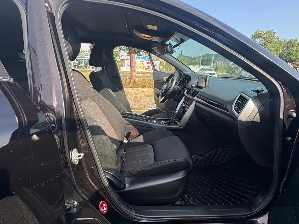 Mazda CX-4 — миниатюра 7