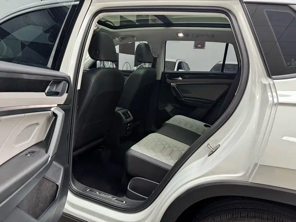 Volkswagen Tayron — миниатюра 8