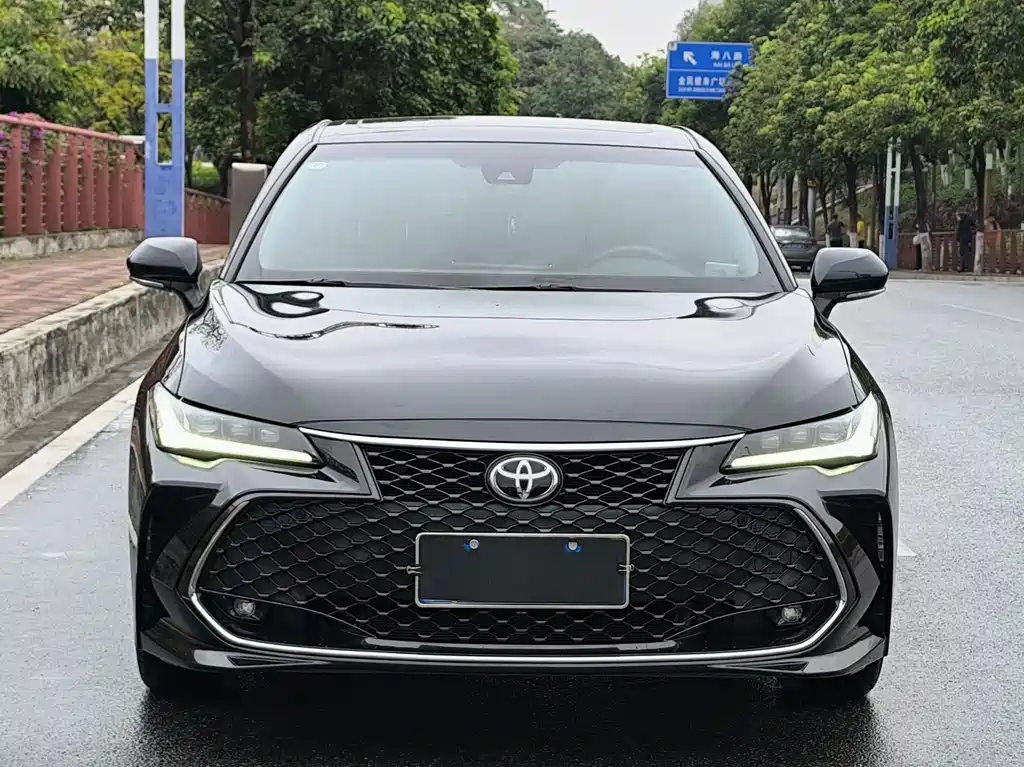 TOYOTA ASIAN DRAGON
