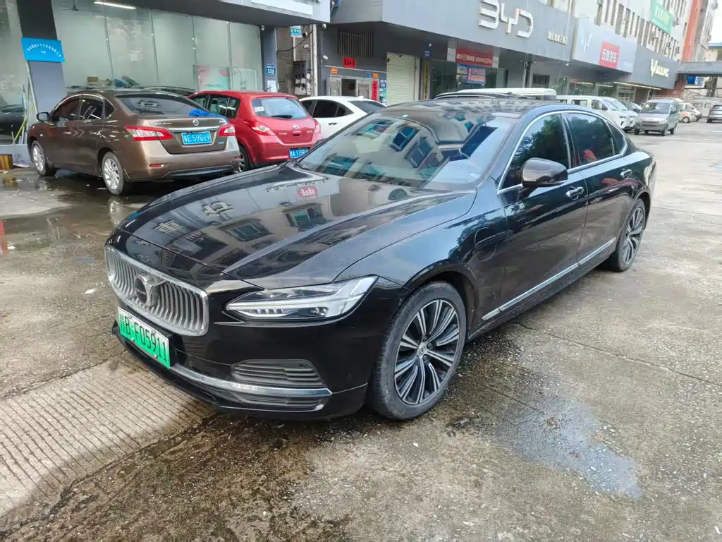 Volvo S90 PHEV