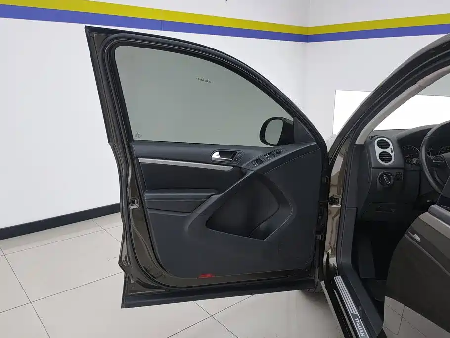 Volkswagen Tiguan — миниатюра 7