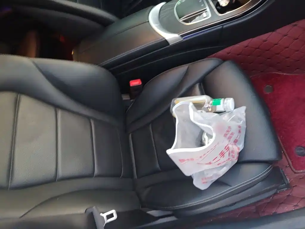 Mercedes-Benz C-Class — миниатюра 9