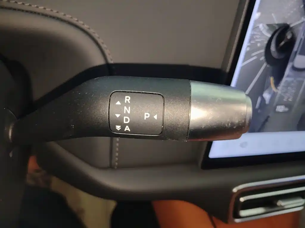 Li Auto Li L6 — миниатюра 14