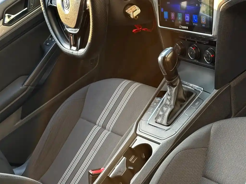 Volkswagen Lamando — миниатюра 21