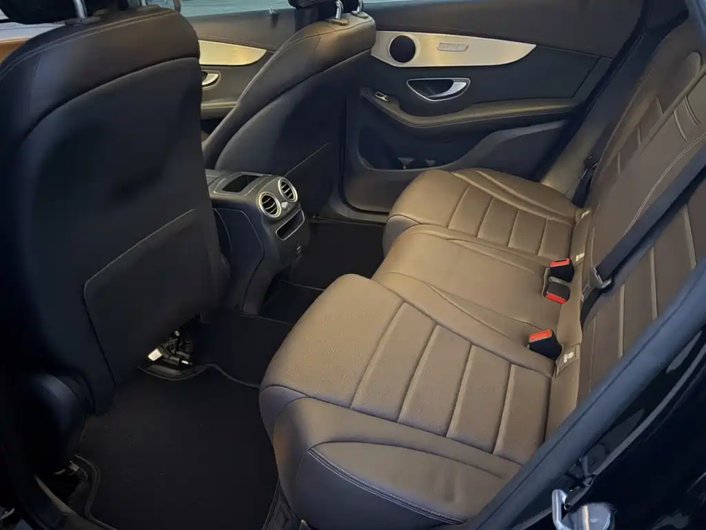 Mercedes-Benz GLC — миниатюра 7
