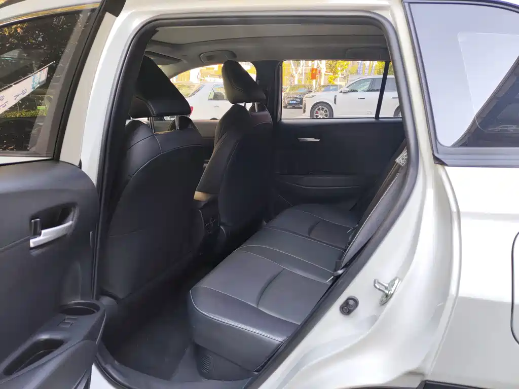 Toyota Frontlander — миниатюра 5