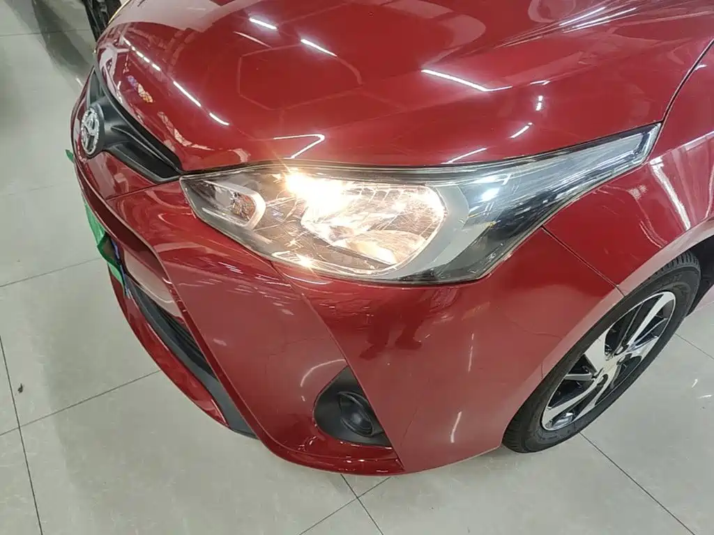 Toyota Yaris L — миниатюра 24
