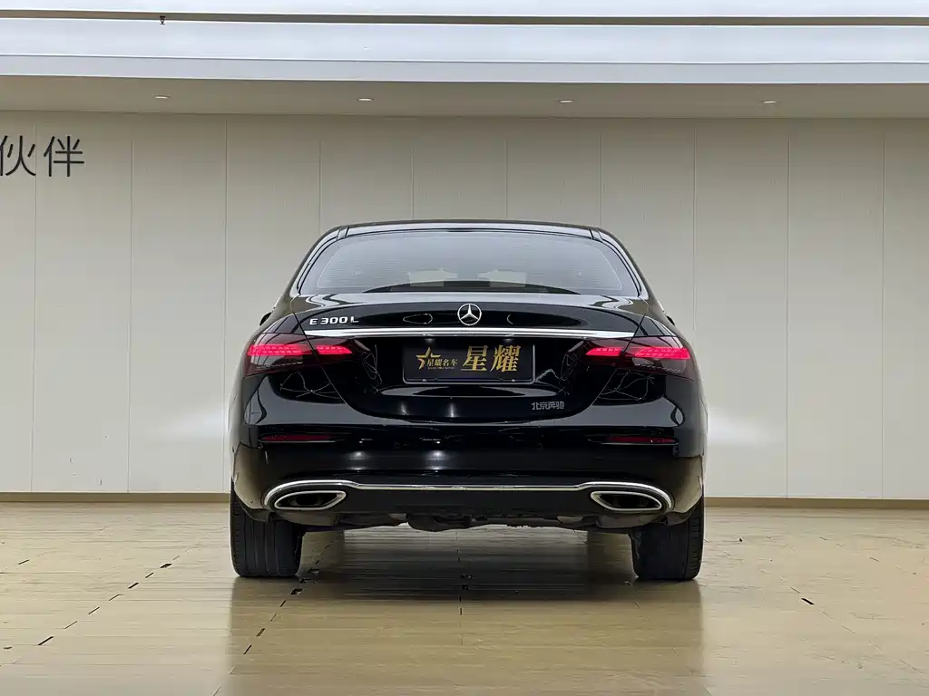 Mercedes-Benz E-Class — миниатюра 19