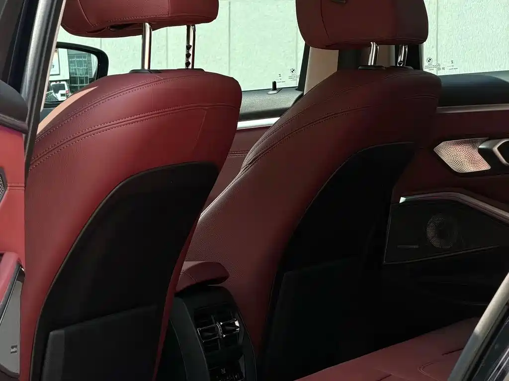 BMW 3 Series — миниатюра 7