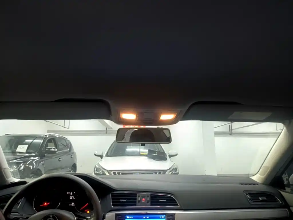 Volkswagen Lamando — миниатюра 18