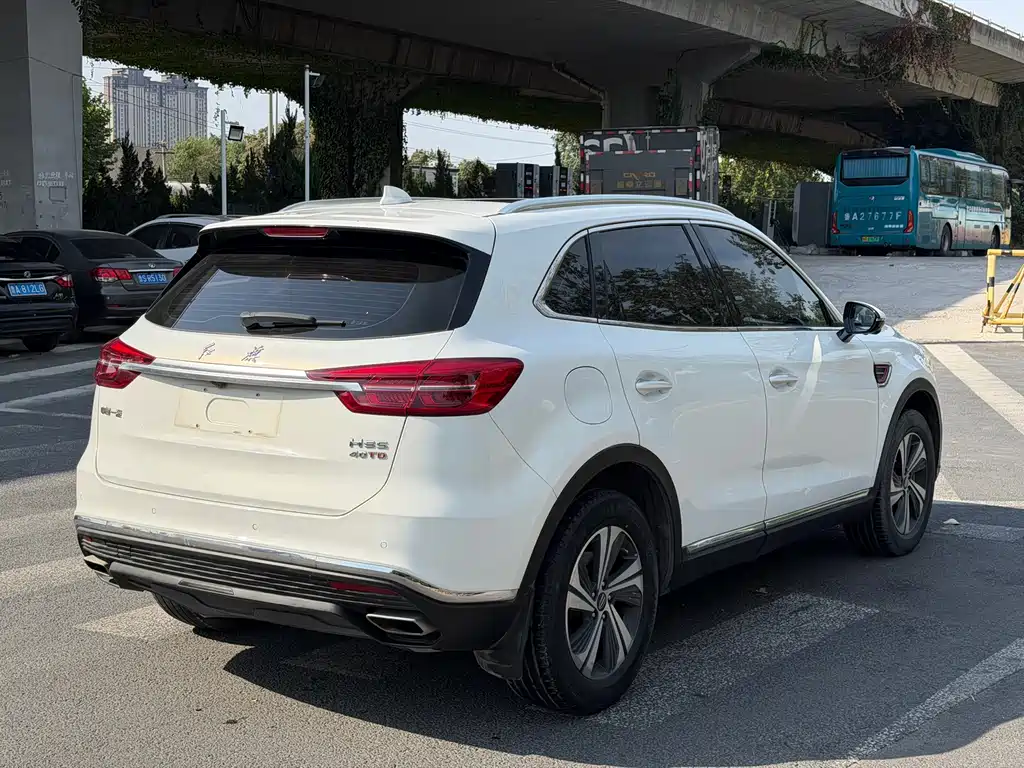 Hongqi Hongqi HS5 — миниатюра 6