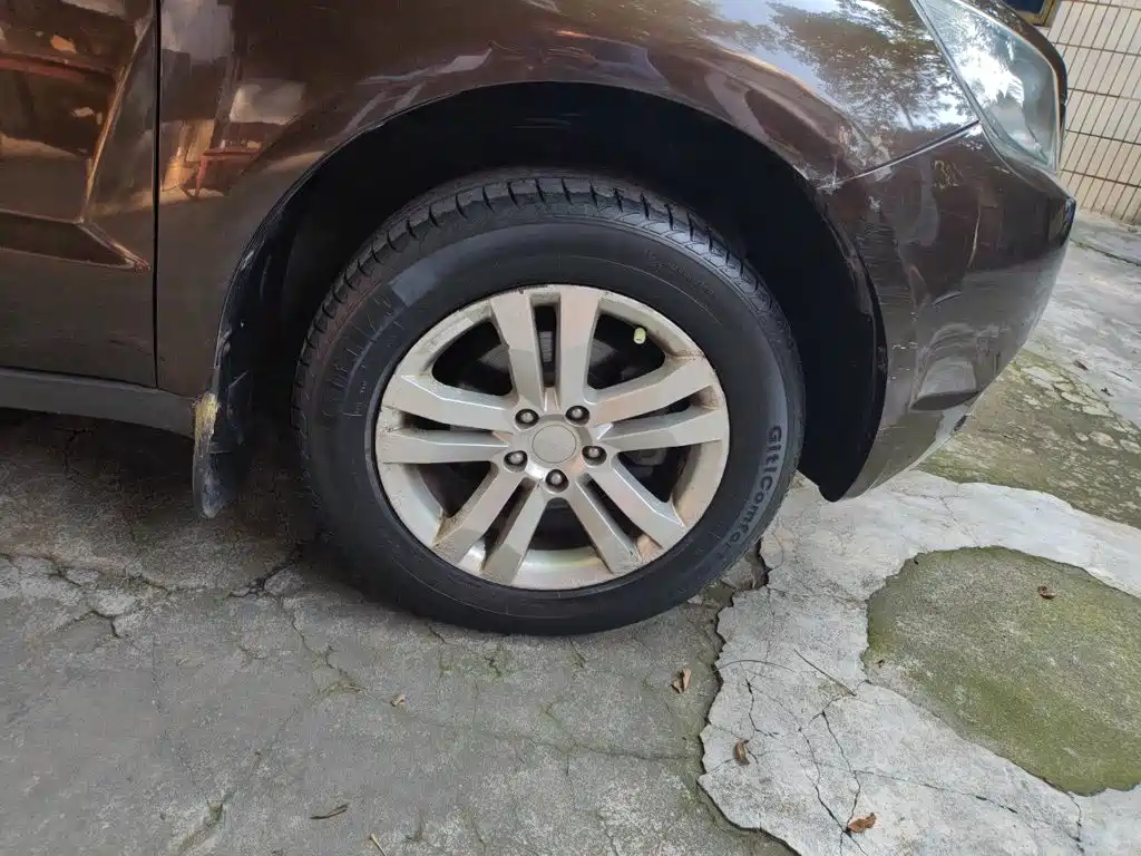 Geely GX7 — миниатюра 8