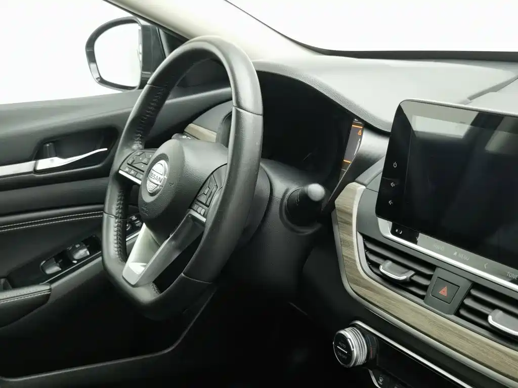 Nissan Teana — миниатюра 22