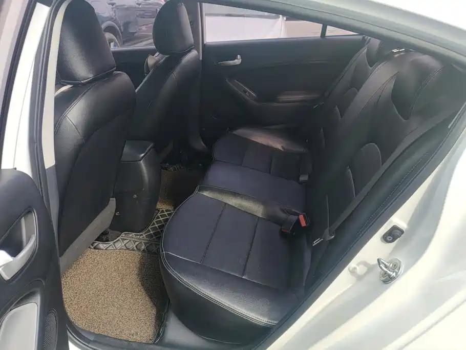 Kia K3 — миниатюра 11