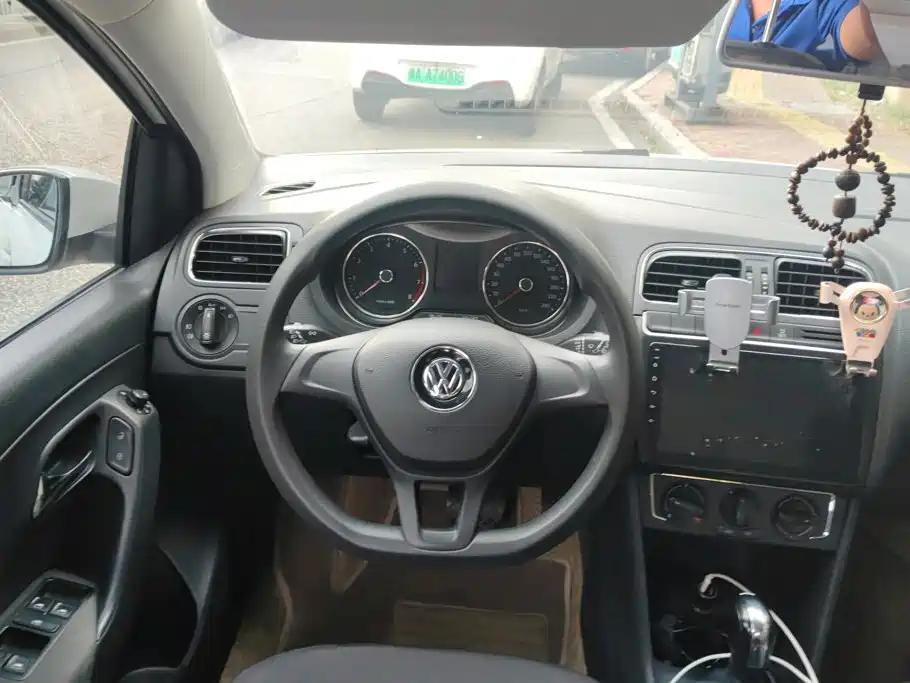 Volkswagen Polo — миниатюра 15