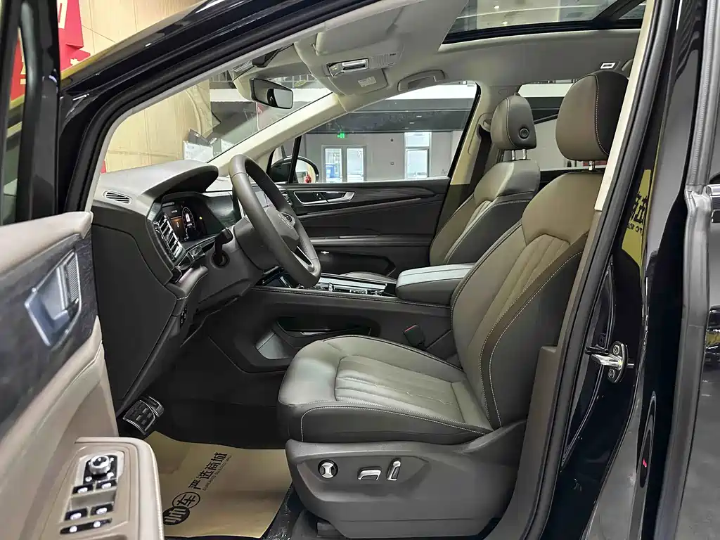 Volkswagen Viloran — миниатюра 8