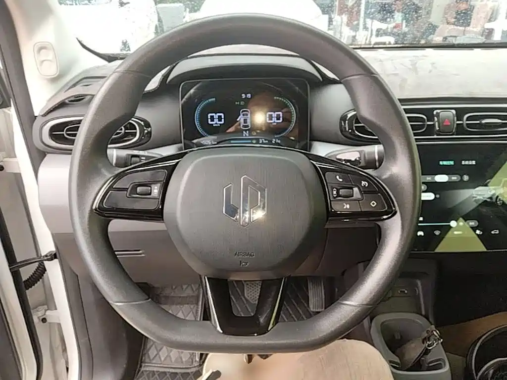 Leapmotor Leapmotor T03 — миниатюра 11