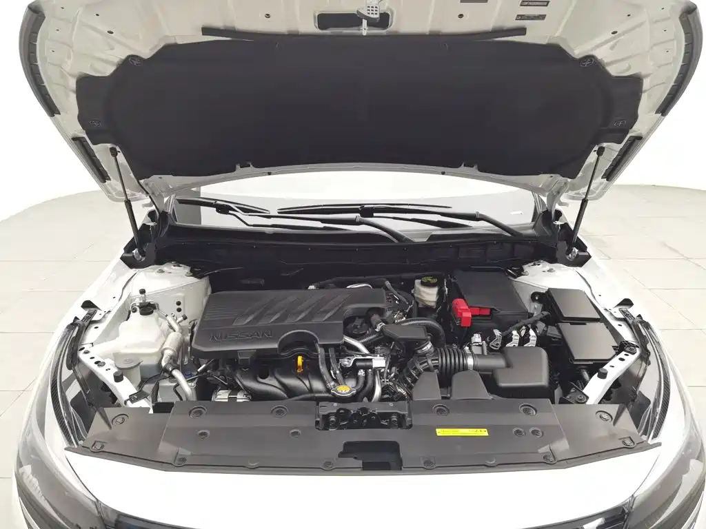 Nissan Teana — миниатюра 6