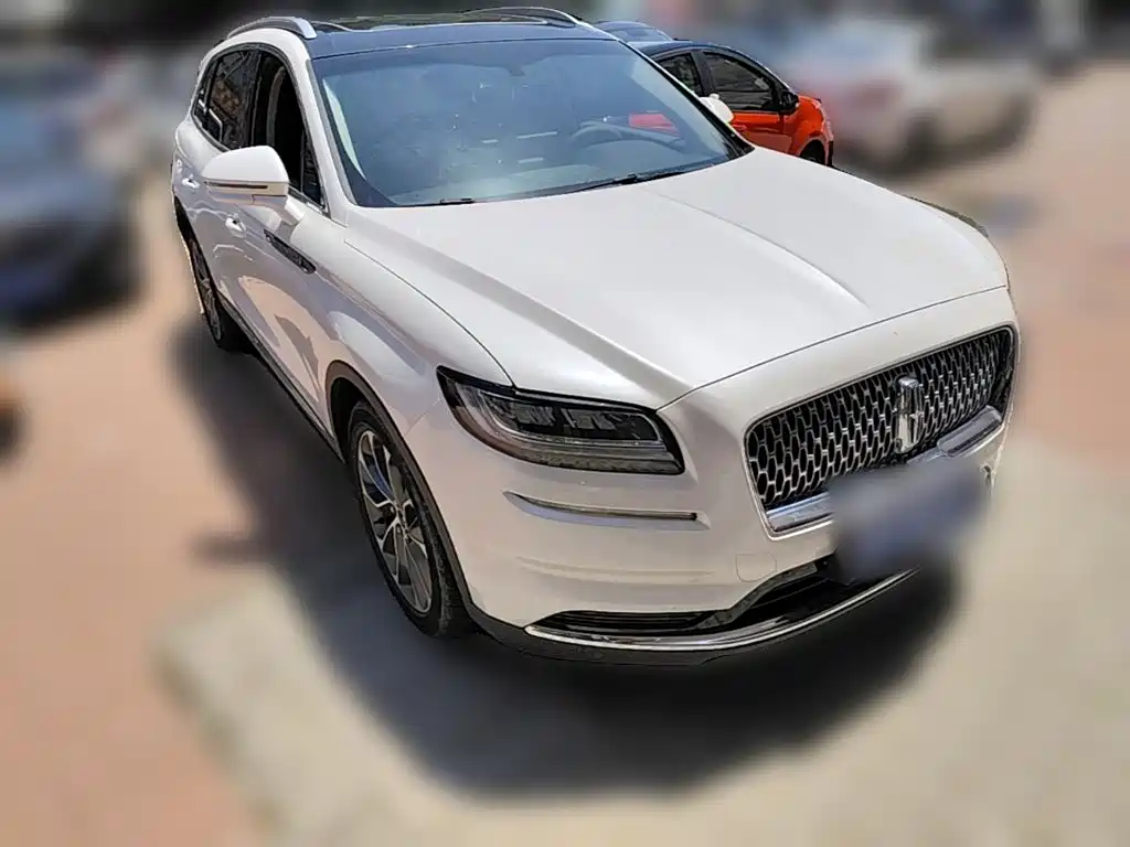 Lincoln Nautilus 2021 2.0T Premium