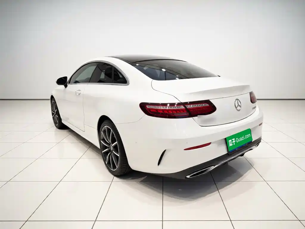 Mercedes-Benz E-Class (Import) — миниатюра 5