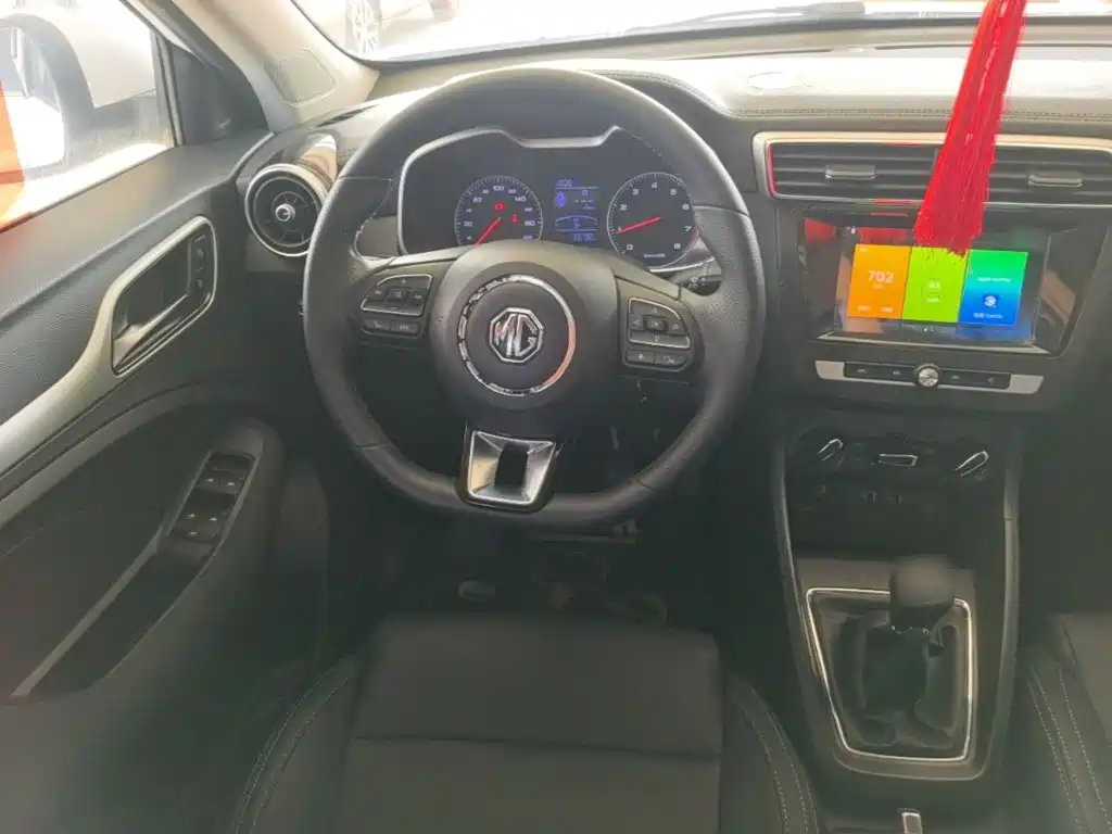 MG ZS — миниатюра 11