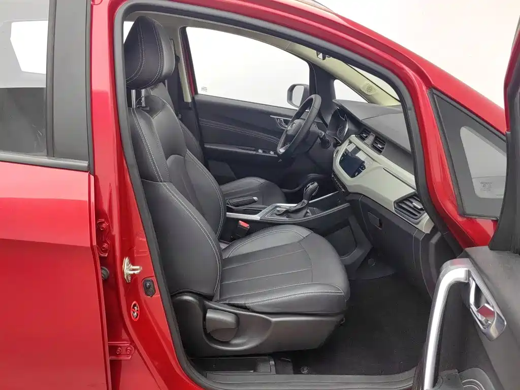 Geely Vision X3 — миниатюра 23