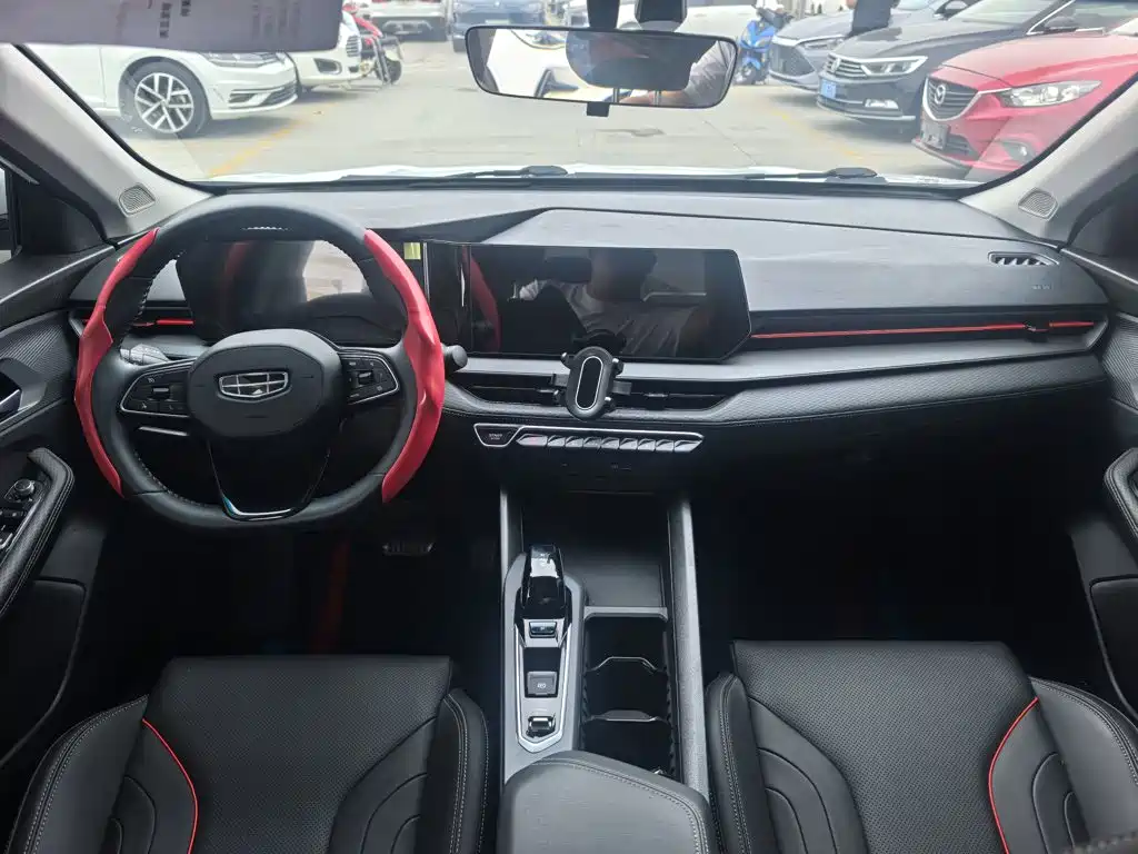 Geely Binrui — миниатюра 9