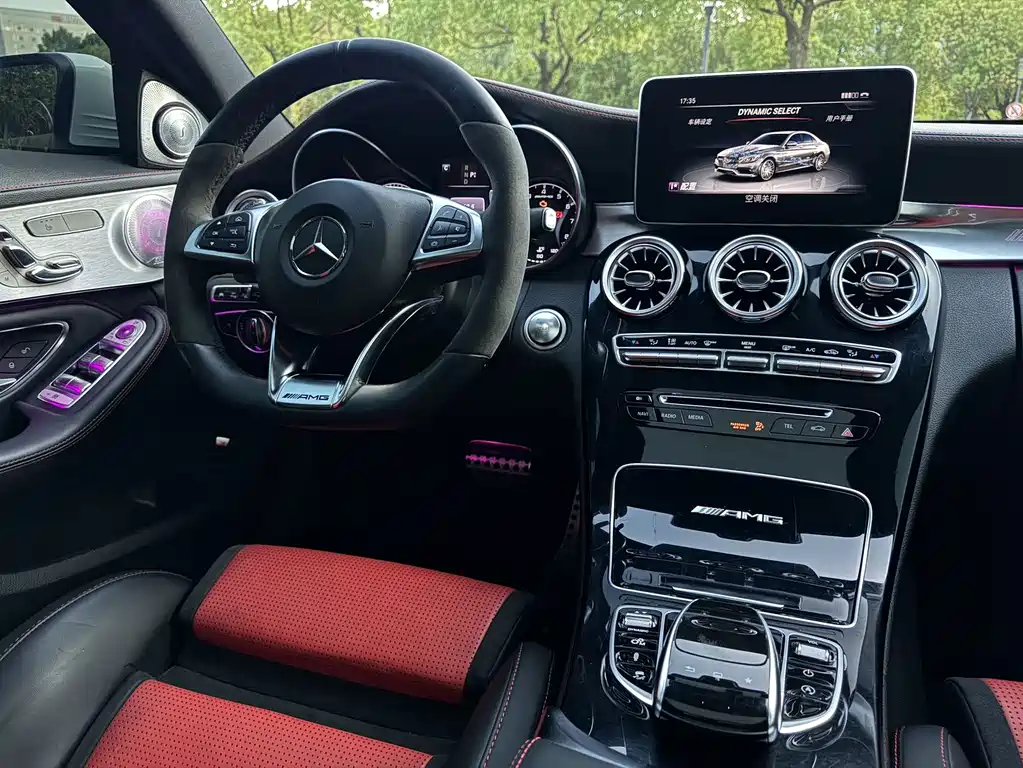 Mercedes-Benz C-Class AMG — миниатюра 8
