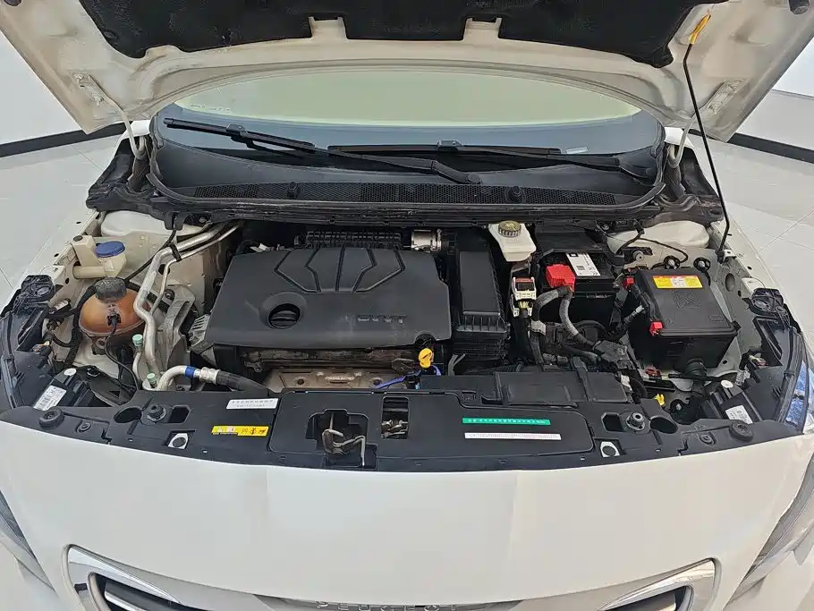 Peugeot 408 — миниатюра 10