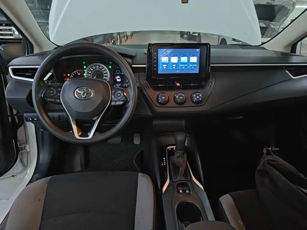 Toyota Corolla — миниатюра 10