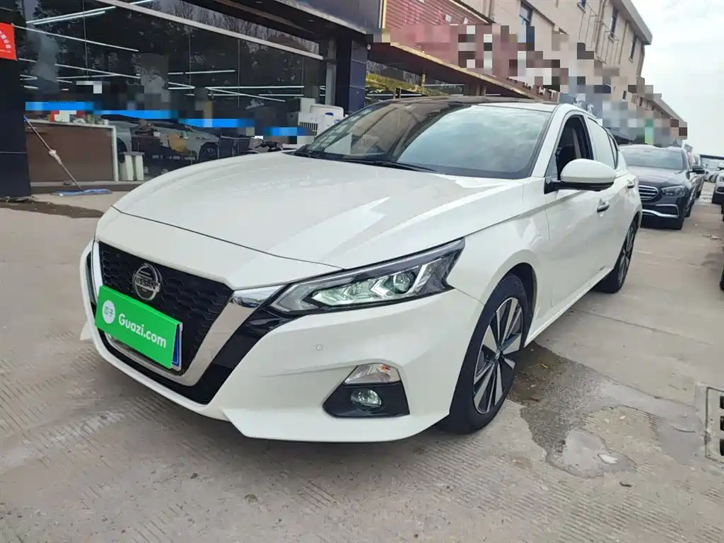 Nissan Teana 2022