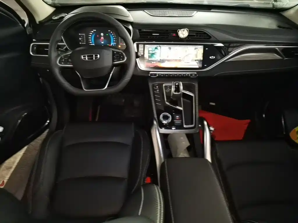 Geely Boyue — миниатюра 10