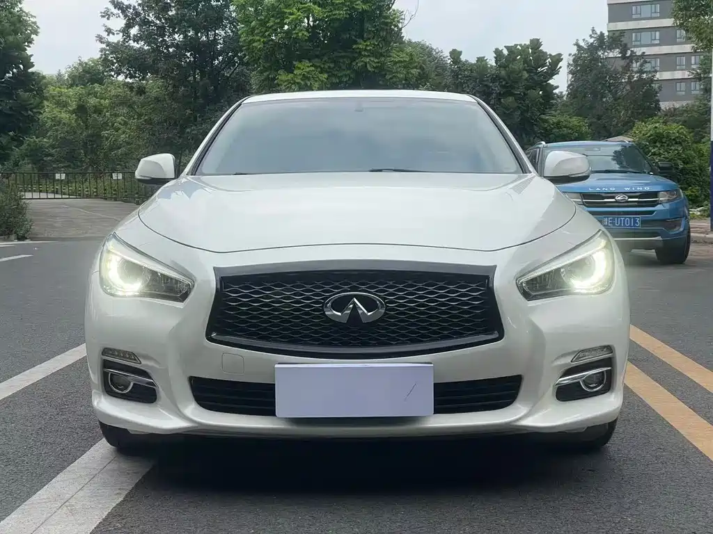 Infiniti Q50L — миниатюра 2