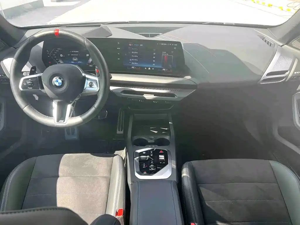 BMW M235L — миниатюра 7