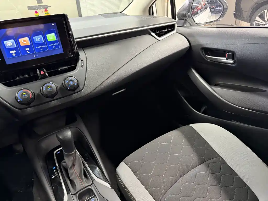 Toyota Corolla — миниатюра 15