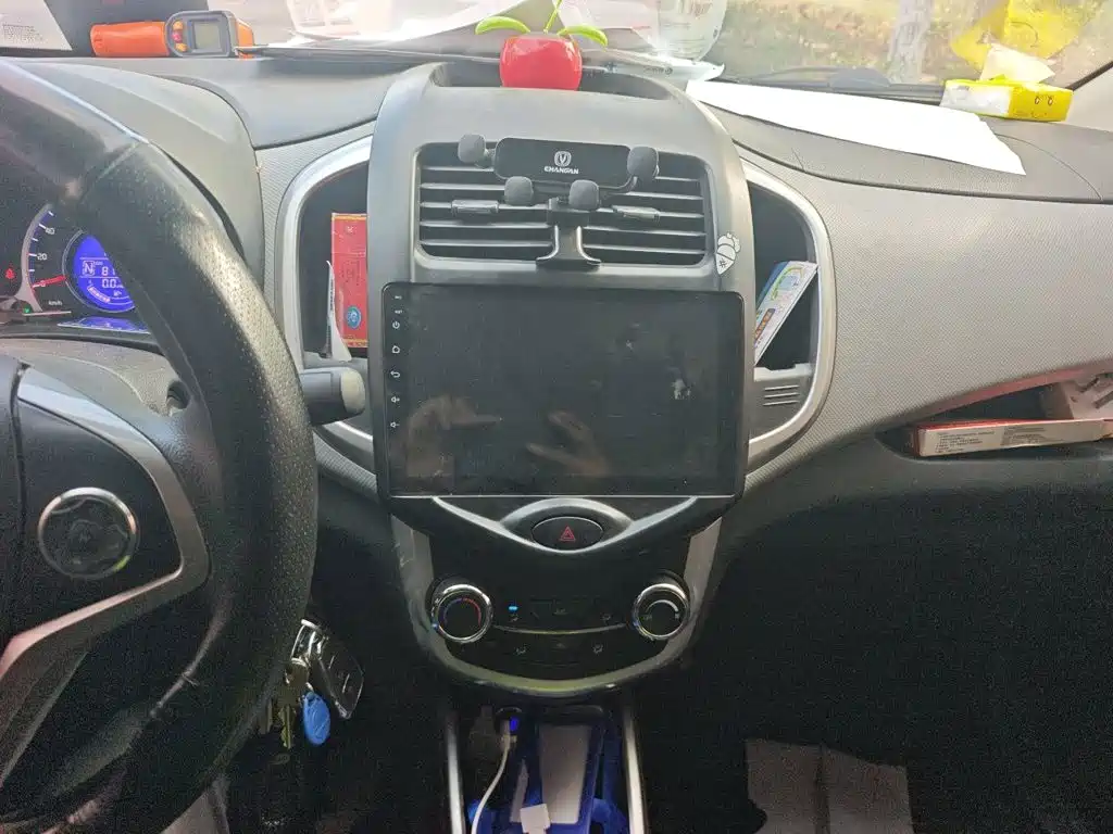 Changan Benben E-Star — миниатюра 9