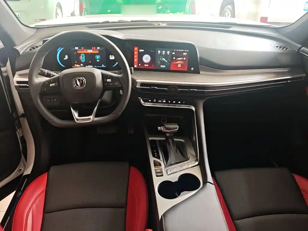 Changan CS35PLUS — миниатюра 10