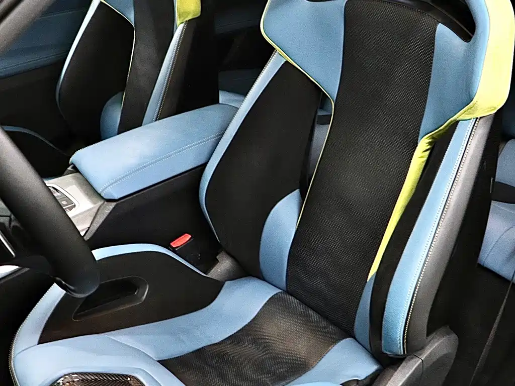 BMW M4 — миниатюра 12
