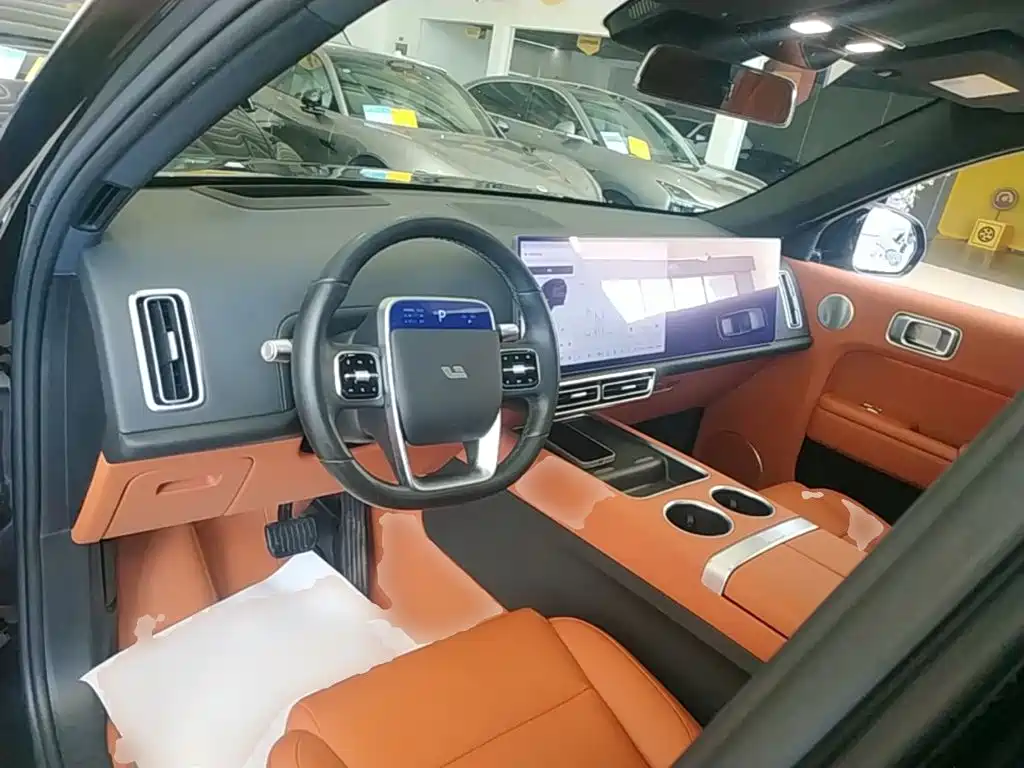 Li Auto Li L7 — миниатюра 10