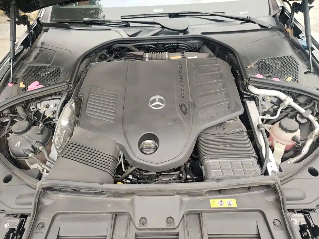 Mercedes-Benz S-Class — миниатюра 11