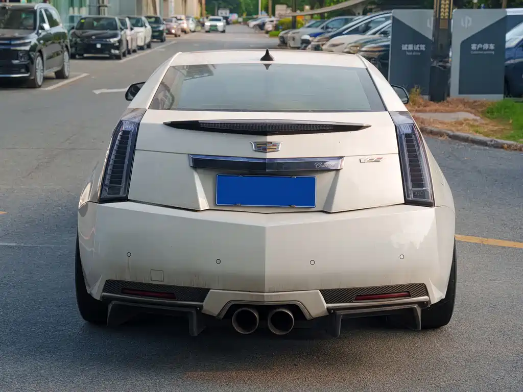 Cadillac CTS — миниатюра 5