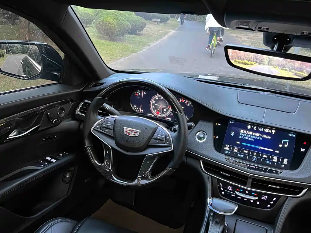 Cadillac CT6 — миниатюра 9