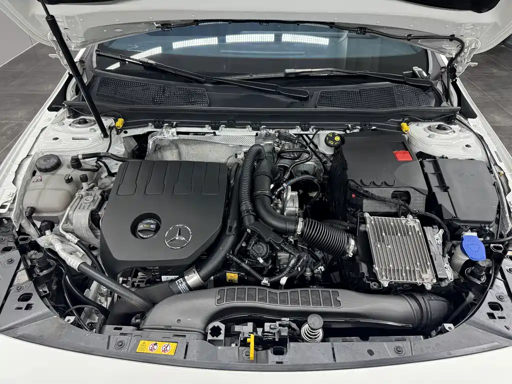 Mercedes-Benz A-Class — миниатюра 17