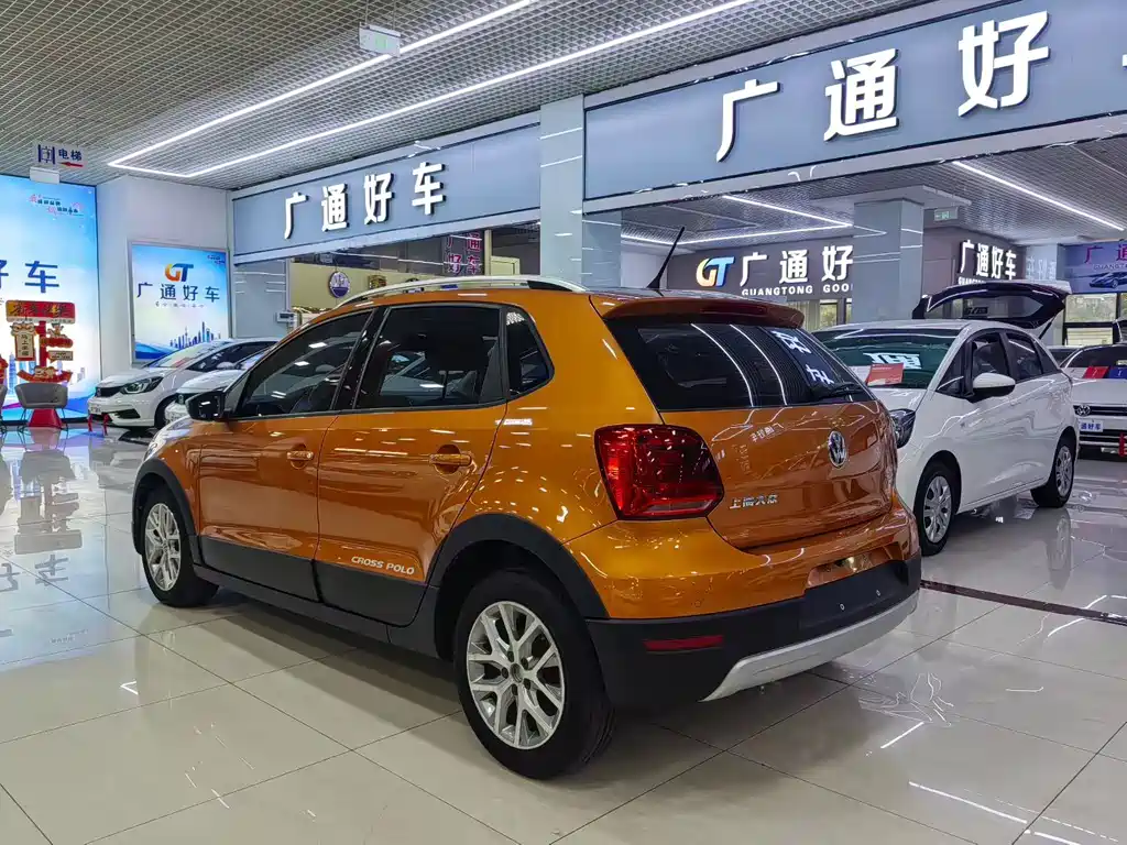 Volkswagen Polo — миниатюра 8