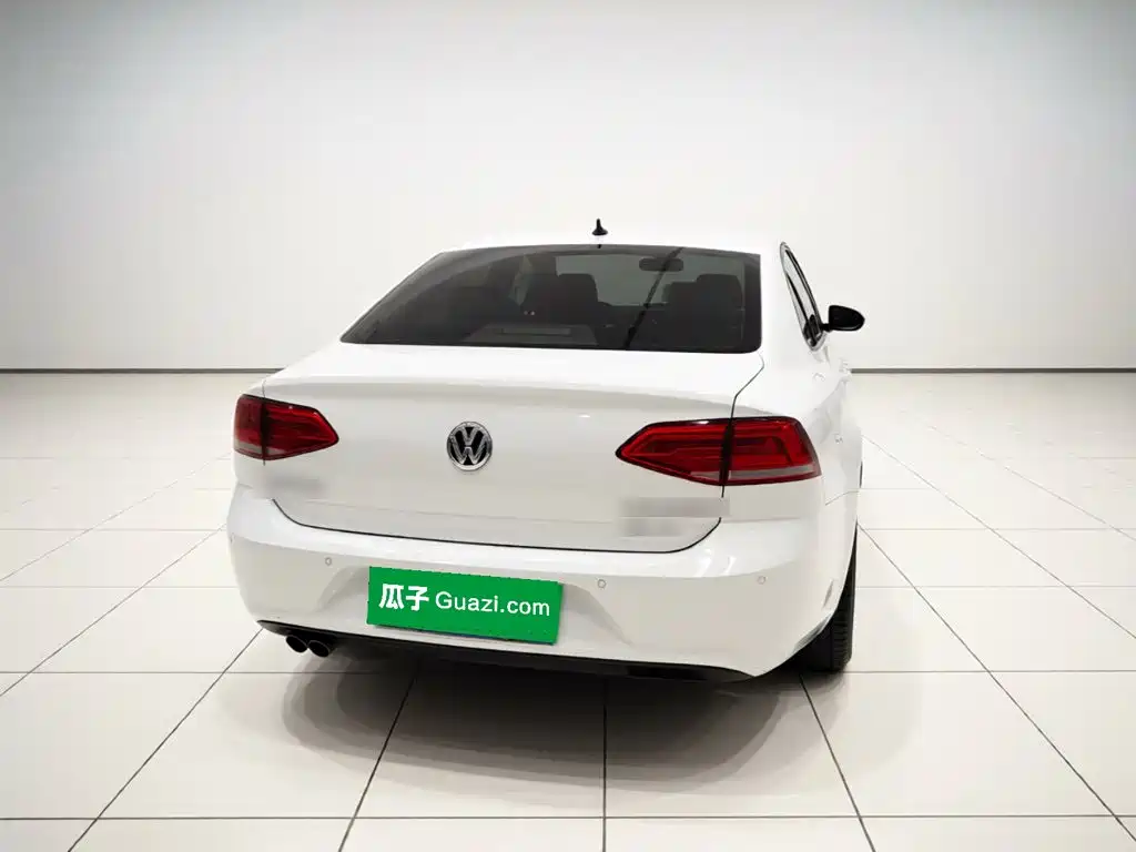Volkswagen Lamando — миниатюра 5