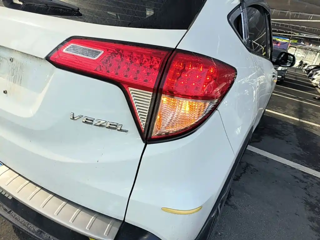 Honda Vezel — миниатюра 8