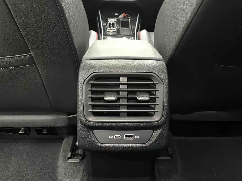 Volkswagen Lamando 2023 L 280TSI DSG