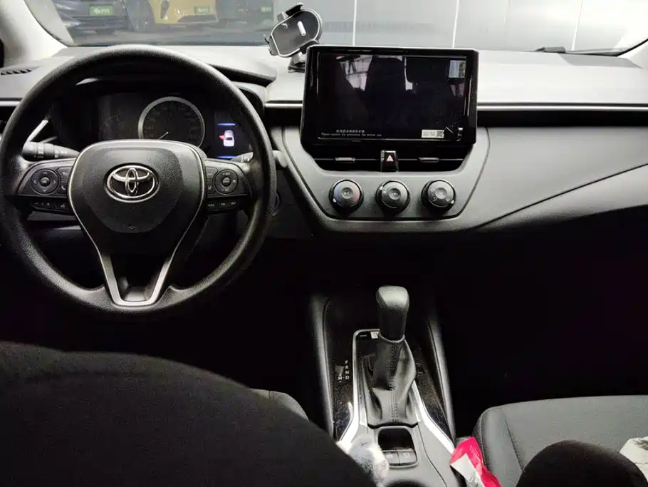 Toyota Corolla — миниатюра 9